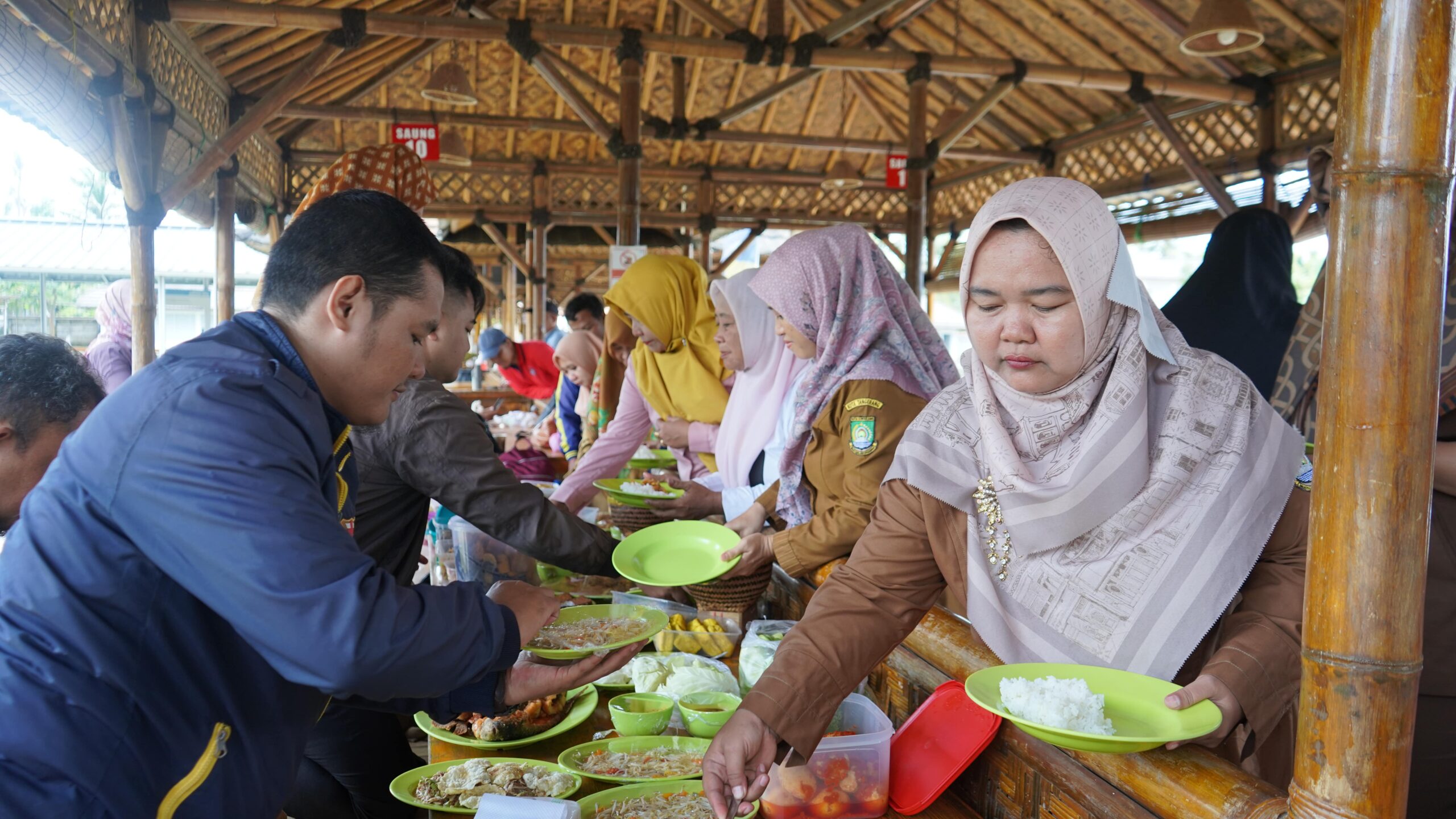 5 Tempat Bukber Kuliner Seafood Di Tangerang Yang Wajib Di Coba