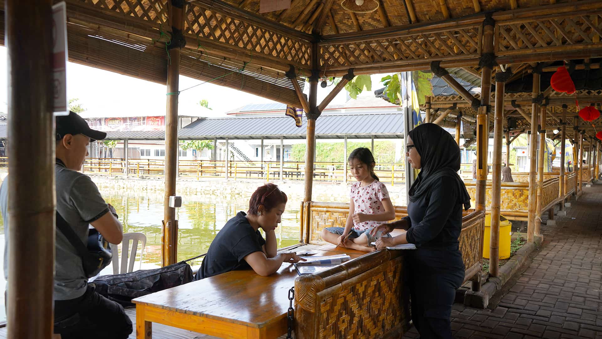 Tempat Makan dan Liburan Seru Bersama Pemancingan Keluarga Terbaik!